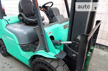 Вилочный погрузчик Mitsubishi FG 2006 в 
