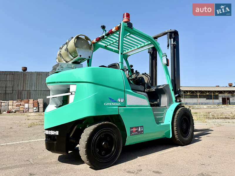 Mitsubishi FG 2017