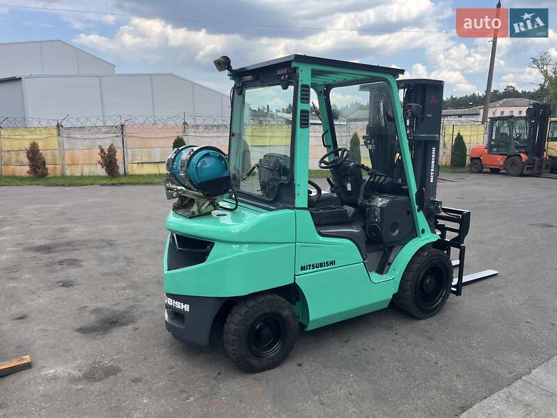 Вилочний навантажувач Mitsubishi FG 2014 в Києві