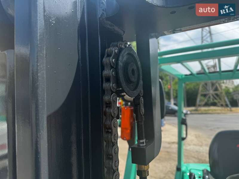 Вилочный погрузчик Mitsubishi FGE 2017 в Одессе