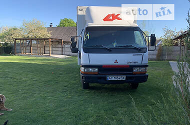 Вантажний фургон Mitsubishi Fuso Canter 2001 в Любомлі