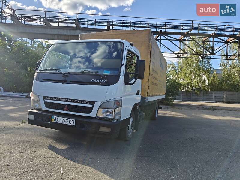 Грузовой фургон Mitsubishi Fuso Canter 2009 в Киеве