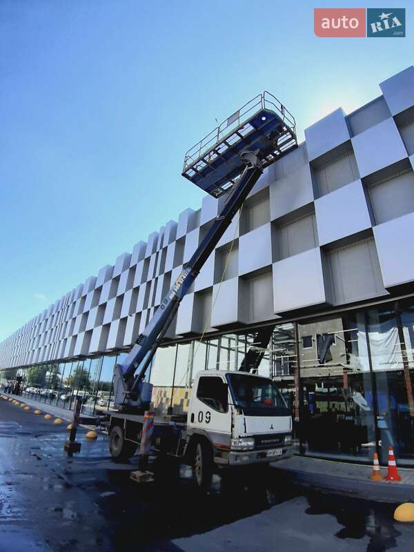 Автовышка Mitsubishi Fuso Canter 2003 в Одессе