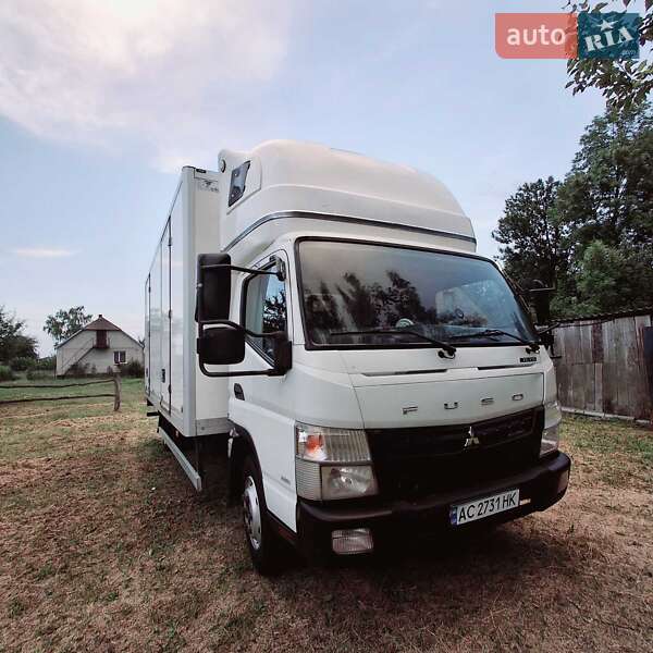 Грузовой фургон Mitsubishi Fuso Canter 2016 в Луцке