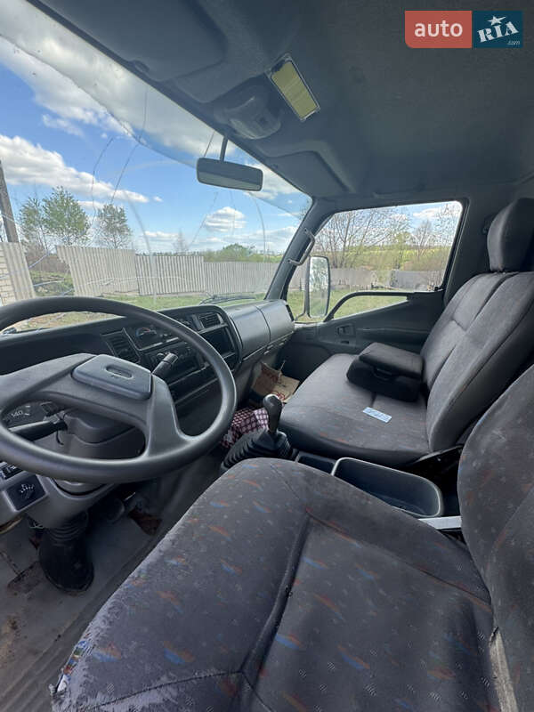 Грузовой фургон Mitsubishi Fuso Canter 2003 в Харькове