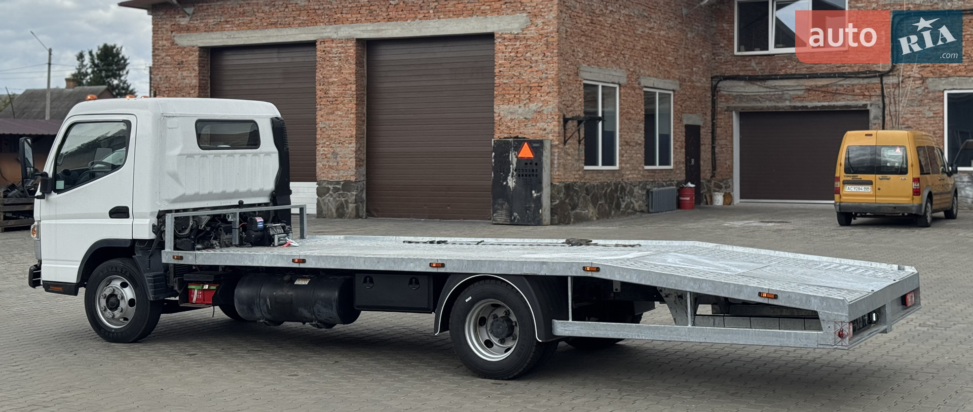 Mitsubishi Fuso Canter 2017 VIN JL6BNG1A8HK003522 фото оголошення 5 з 5
