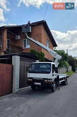 Автовышка Mitsubishi Fuso Canter 2000 в 