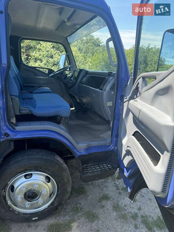 Грузовой фургон Mitsubishi Fuso Canter 2010 в Тальном