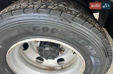 Тентованый Mitsubishi Fuso Canter 2015 в 