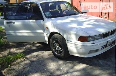 Хэтчбек Mitsubishi Galant 1992 в Черноморске