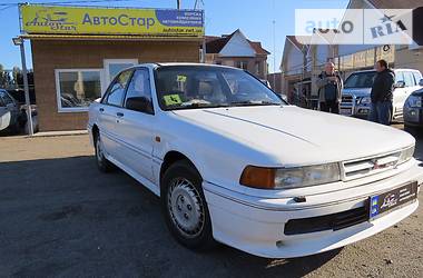 Седан Mitsubishi Galant 1989 в Черкассах