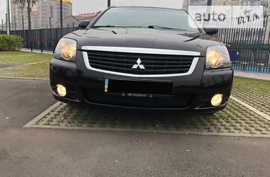 Седан Mitsubishi Galant 2008 в Киеве