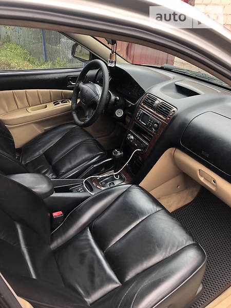 Седан Mitsubishi Galant 1997 в Чернігові