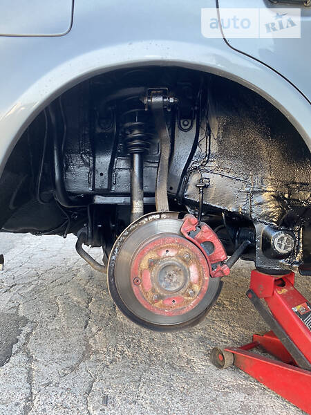 Седан Mitsubishi Galant 1997 в Чернігові