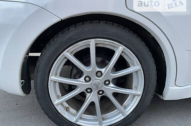 Седан Mitsubishi Galant 2012 в 