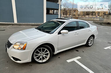 Седан Mitsubishi Galant 2012 в 