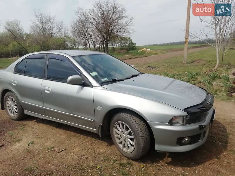 Седан Mitsubishi Galant 1999 в Раздельной