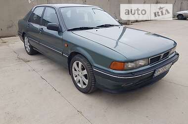 Хэтчбек Mitsubishi Galant 1989 в 