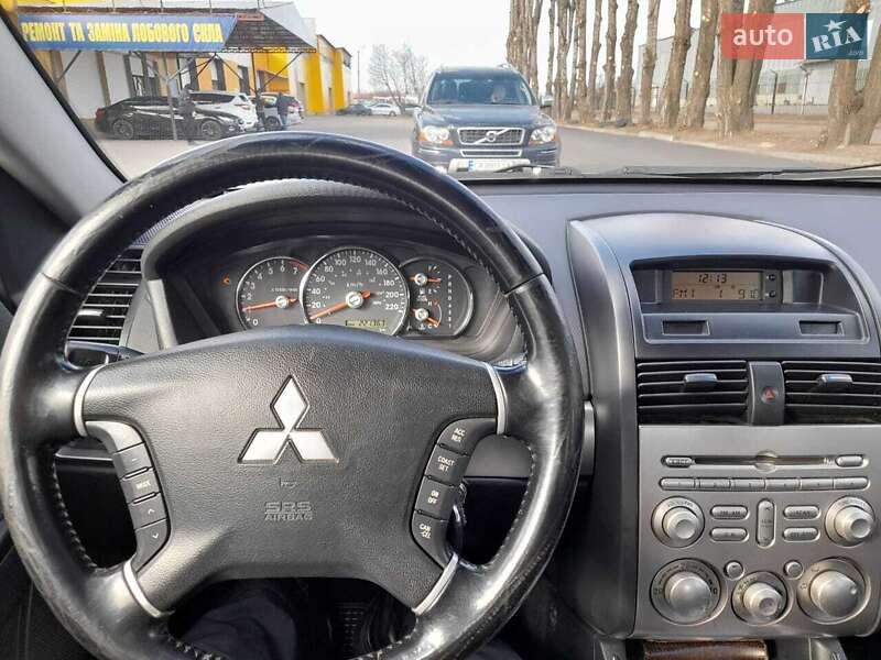 Седан Mitsubishi Galant 2008 в Черкассах