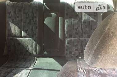 Седан Mitsubishi Galant 2000 в 
