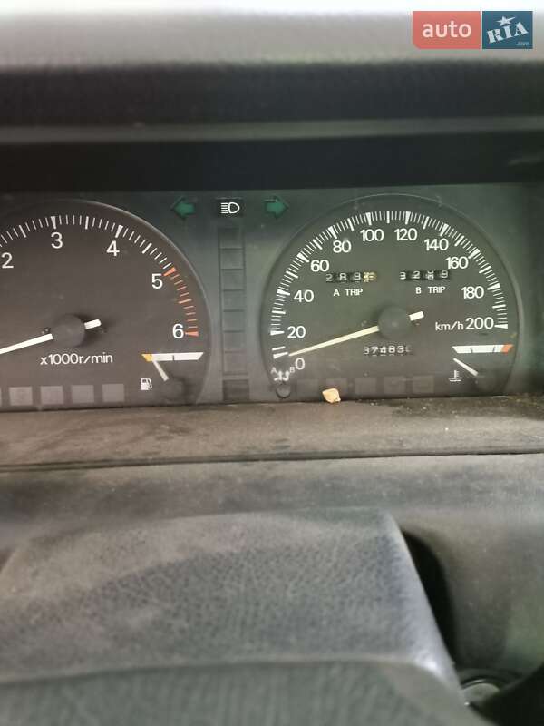 Седан Mitsubishi Galant 1992 в Запорожье