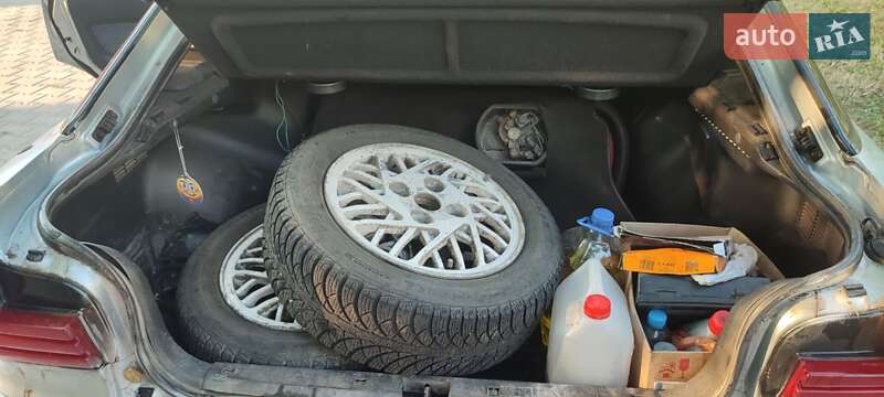 Лифтбек Mitsubishi Galant 1990 в Ладыжине