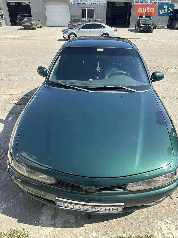 Седан Mitsubishi Galant 1996 в Херсоне