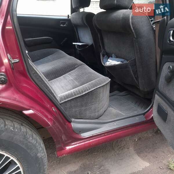 Седан Mitsubishi Galant 1992 в Кременчуге