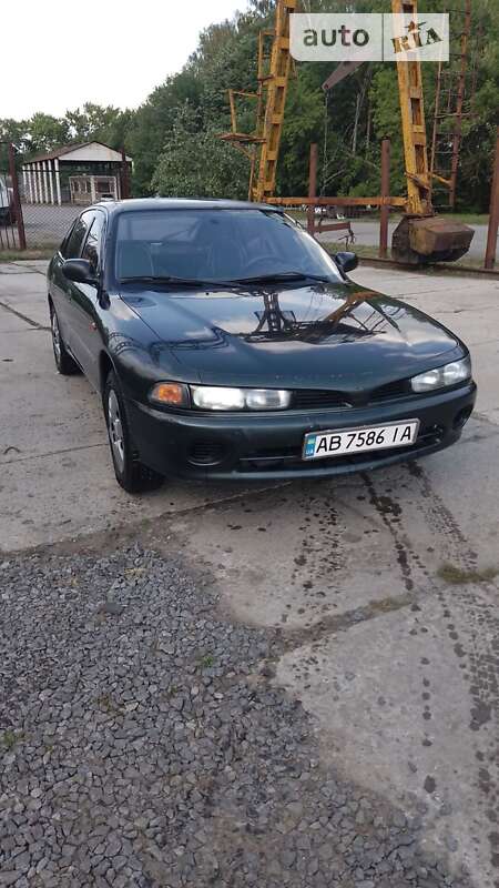 Седан Mitsubishi Galant 1994 в Вінниці