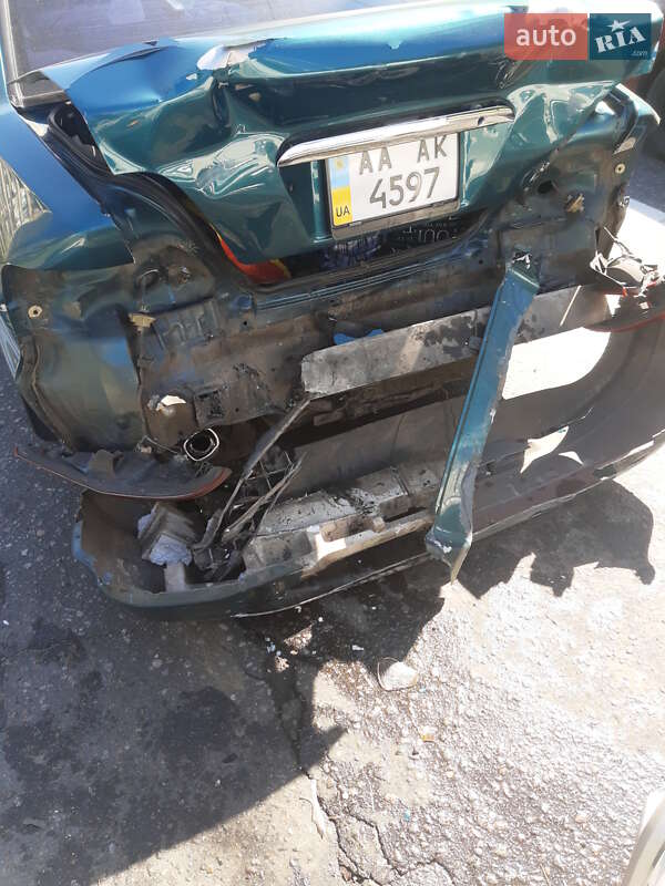 Седан Mitsubishi Galant 1999 в Києві