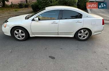 Седан Mitsubishi Galant 2004 в 