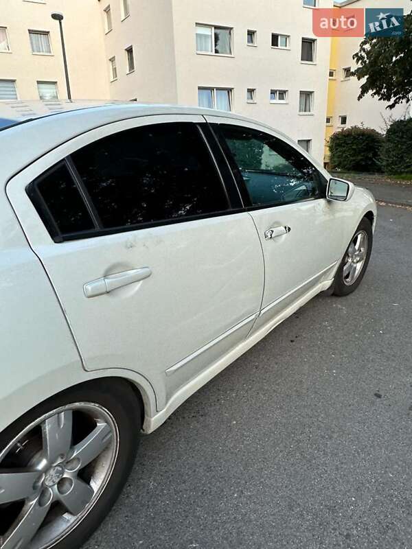 Седан Mitsubishi Galant 2004 в Миколаєві