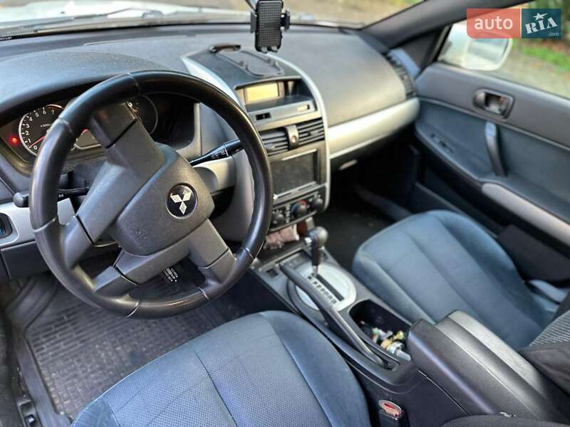 Седан Mitsubishi Galant 2004 в Миколаєві
