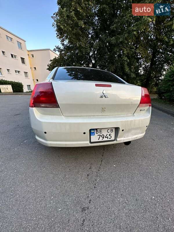 Седан Mitsubishi Galant 2004 в Миколаєві