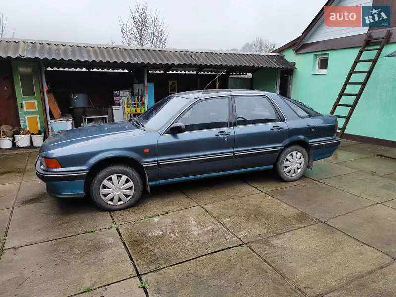 Mitsubishi Galant