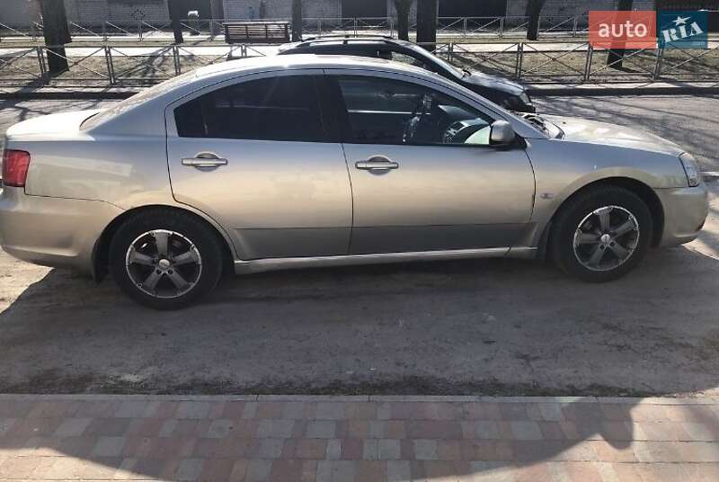 Седан Mitsubishi Galant 2008 в Черкассах