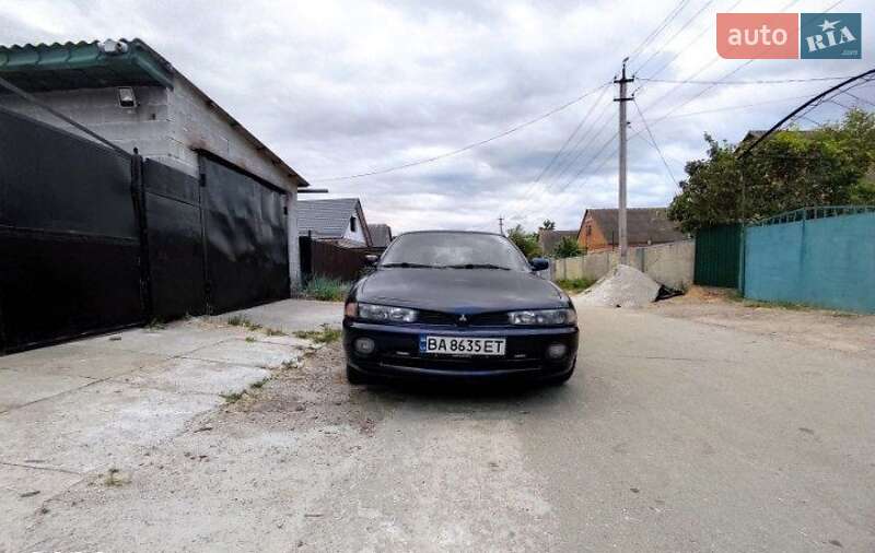 Седан Mitsubishi Galant 1995 в Кропивницком