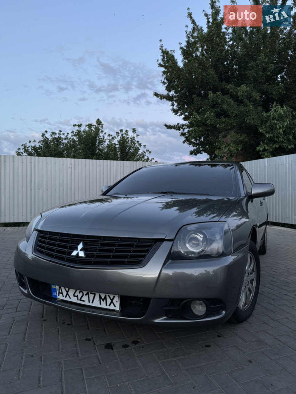 2011 Mitsubishi Galant - мініатюра 21
