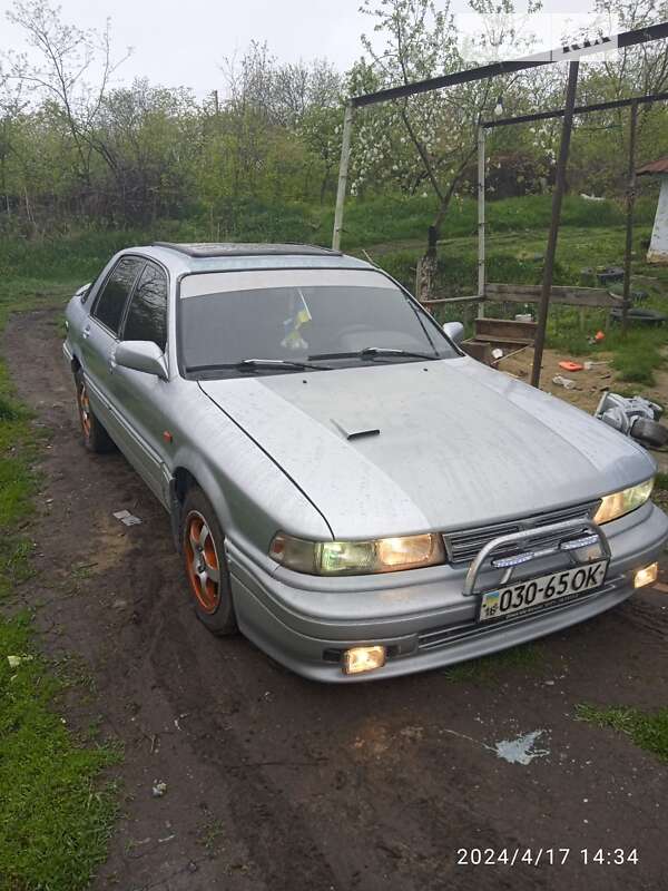 Лифтбек Mitsubishi Galant 1991 в Подольске