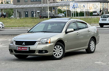 Седан Mitsubishi Galant 2009 в Киеве