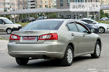 Седан Mitsubishi Galant 2009 в Киеве