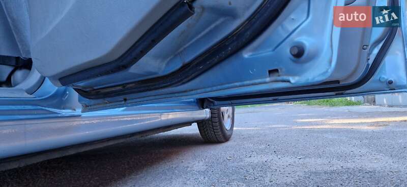 Седан Mitsubishi Galant 2003 в Полтаве