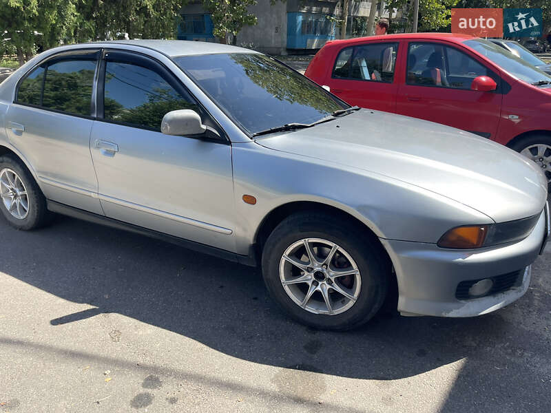 Седан Mitsubishi Galant 1997 в Измаиле