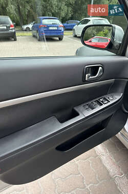 Седан Mitsubishi Galant 2009 в 