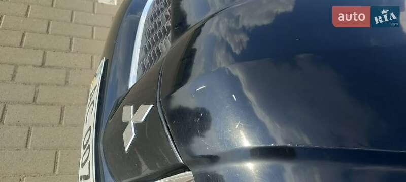 Седан Mitsubishi Galant 2004 в Нововолынске