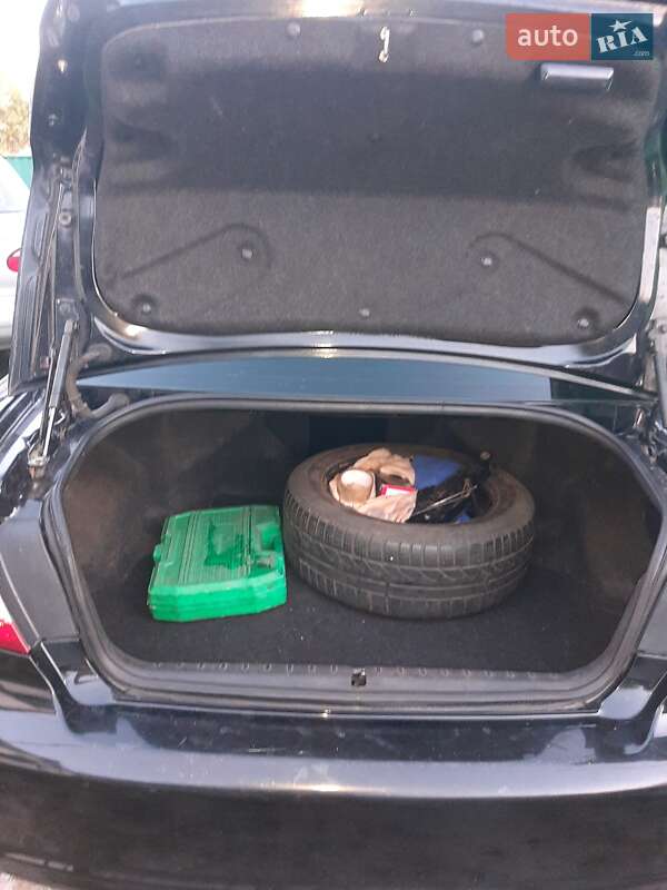 Седан Mitsubishi Galant 2008 в Києві фото 5 Седан Mitsubishi Galant 2008 в Києві