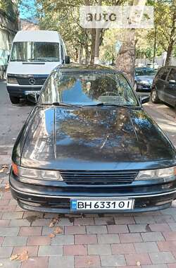 Седан Mitsubishi Galant 1991 в Одесі