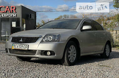 Седан Mitsubishi Galant 2008 в Львові