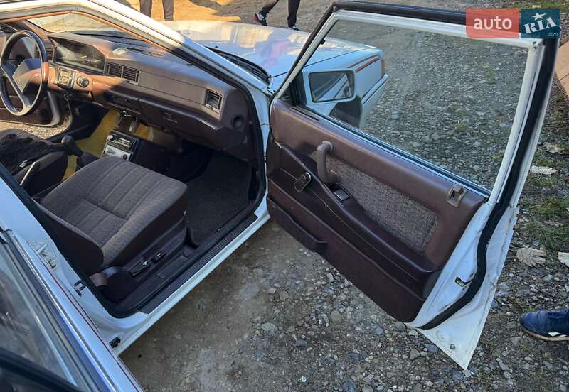 Седан Mitsubishi Galant 1987 в Бориславі фото 7 Седан Mitsubishi Galant 1987 в Бориславі