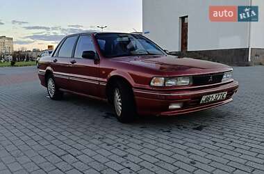 Седан Mitsubishi Galant 1992 в 